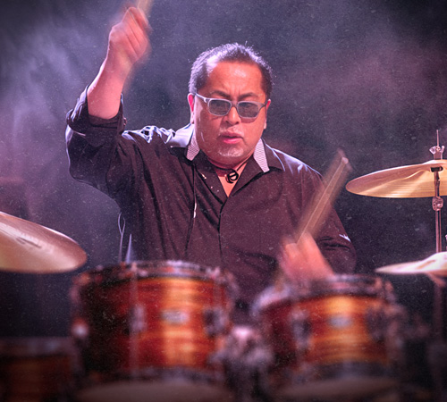 BIO-Images-Manny-1A-80a BIO-Images-Manny-1A-80a