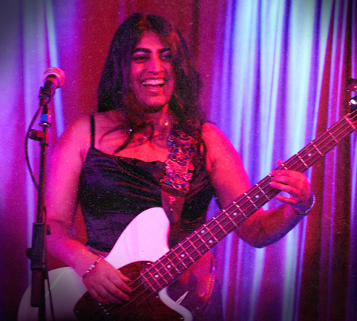 BIO-Images-Simran-2C-80a